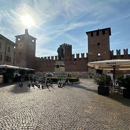 Arena Opera House Lägenhet Verona Exteriör bild